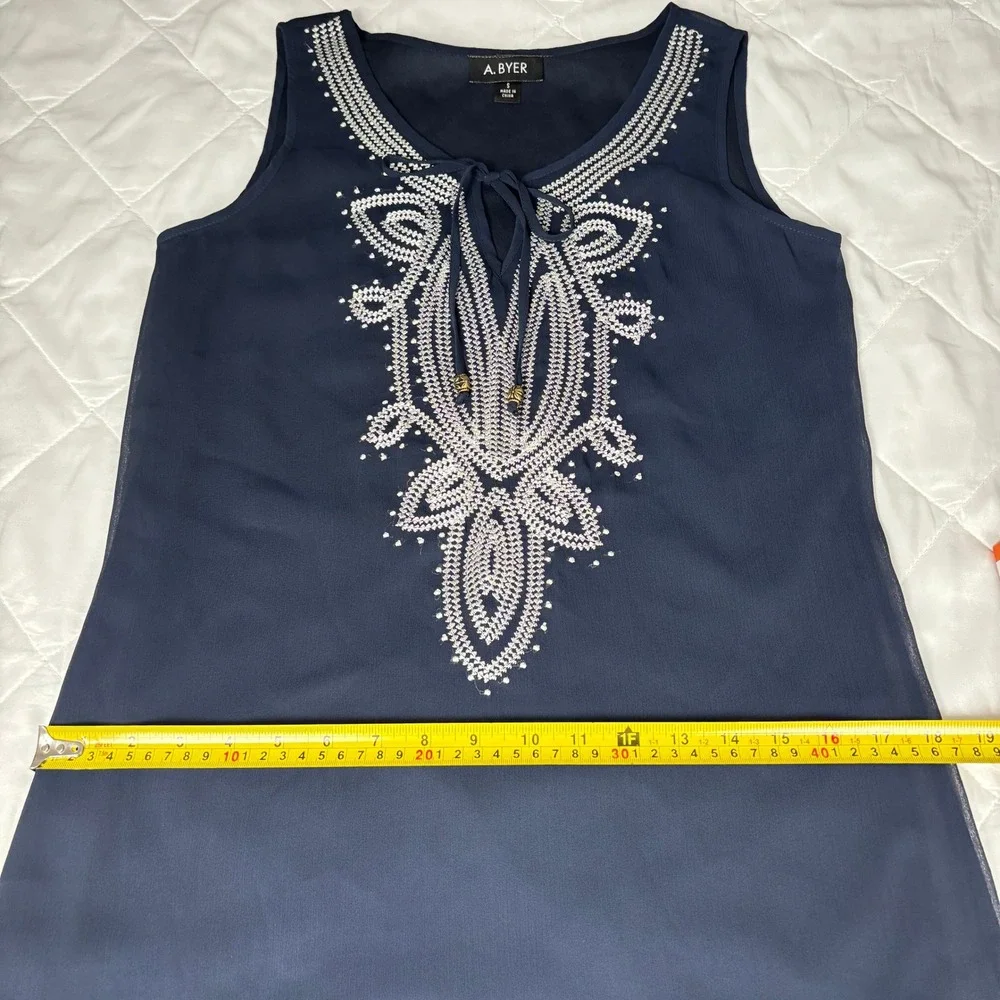 A Byer Navy Embroidered Dress Womens‎ S Sleeveless Boho Flowy Lined Tunic